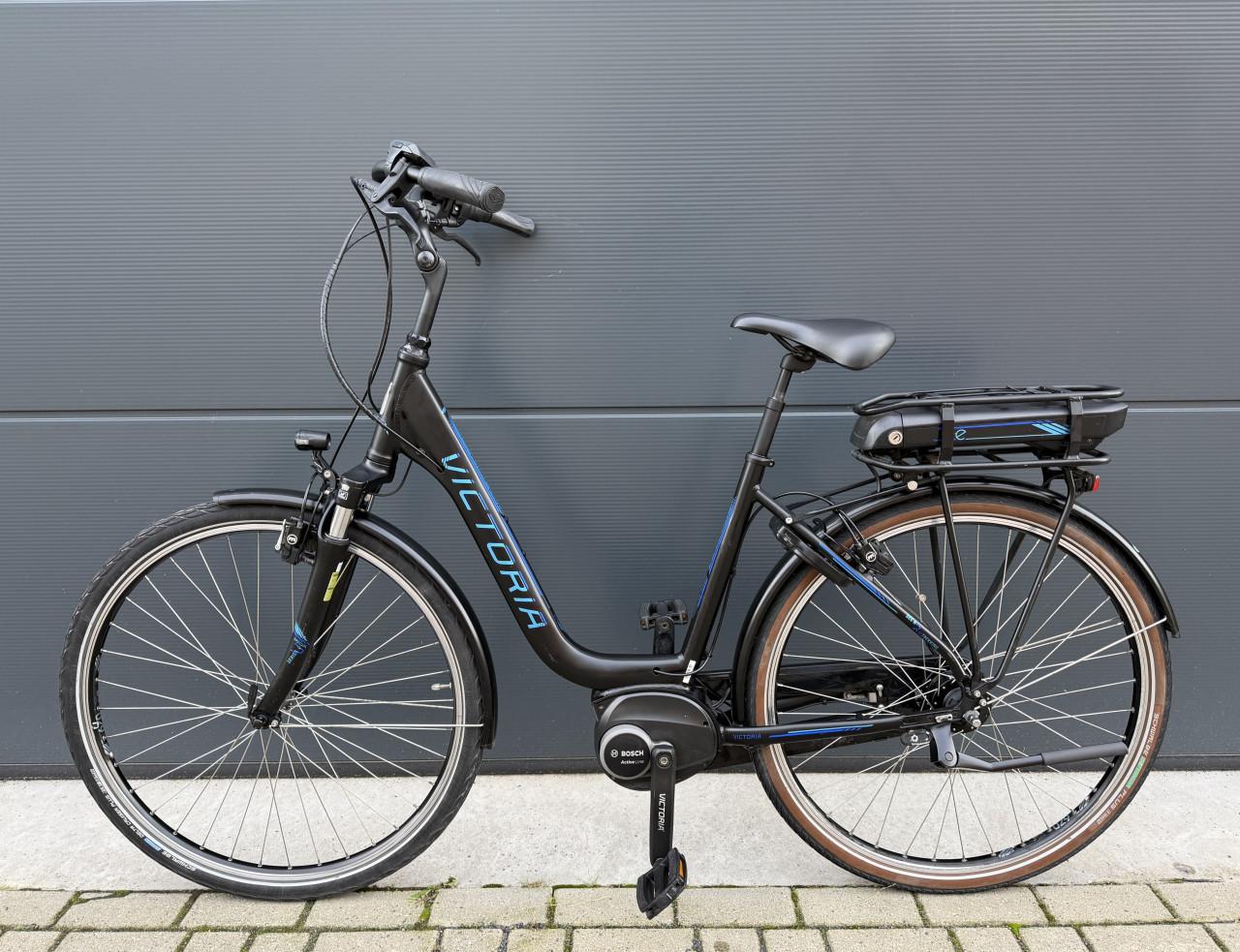 Victoria E-Trekking middenmotor elektrische fiets 400WH