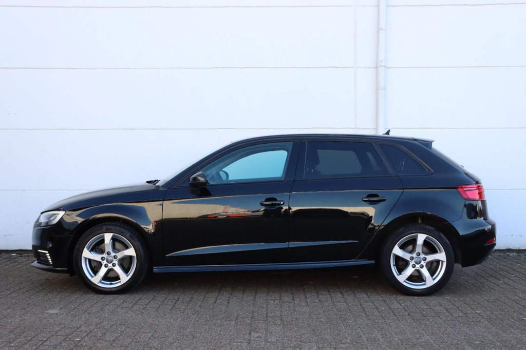 Audi A3 sportback 40 tfsi e-tron sport 204pk s-tronic