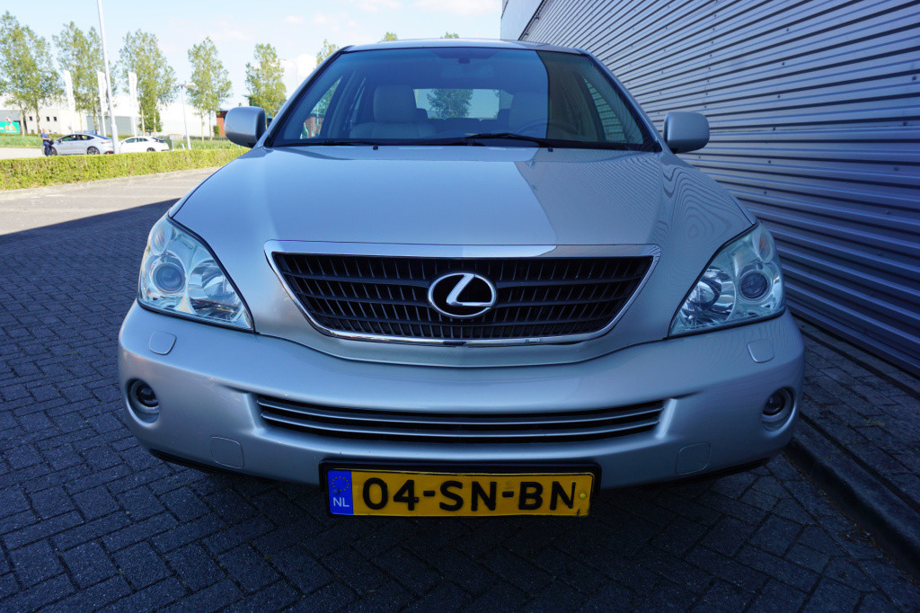 Lexus RX 400h executive airco / navi / cruise / stoelverw. / leder / pano /