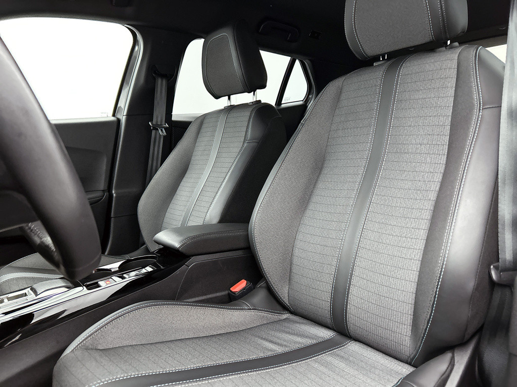 Peugeot 2008 130pk automaat allure pack | rijklaar |