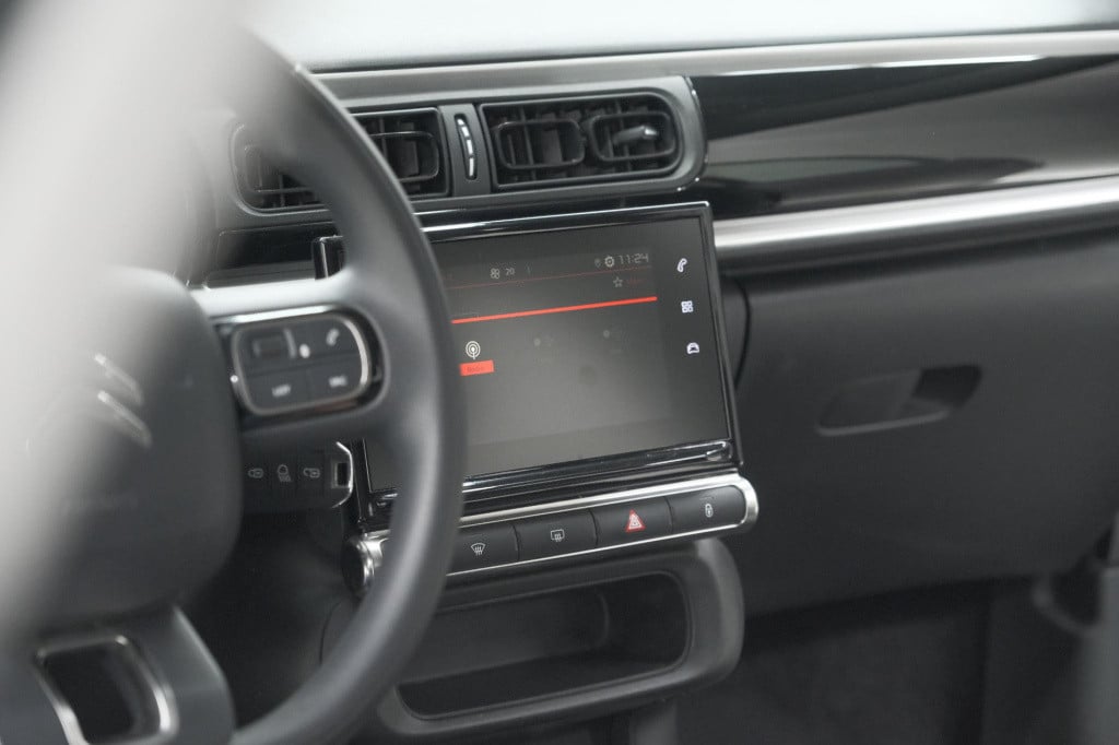 Citroen C3 puretech 82 business | parkeersensoren | apple carplay | climate