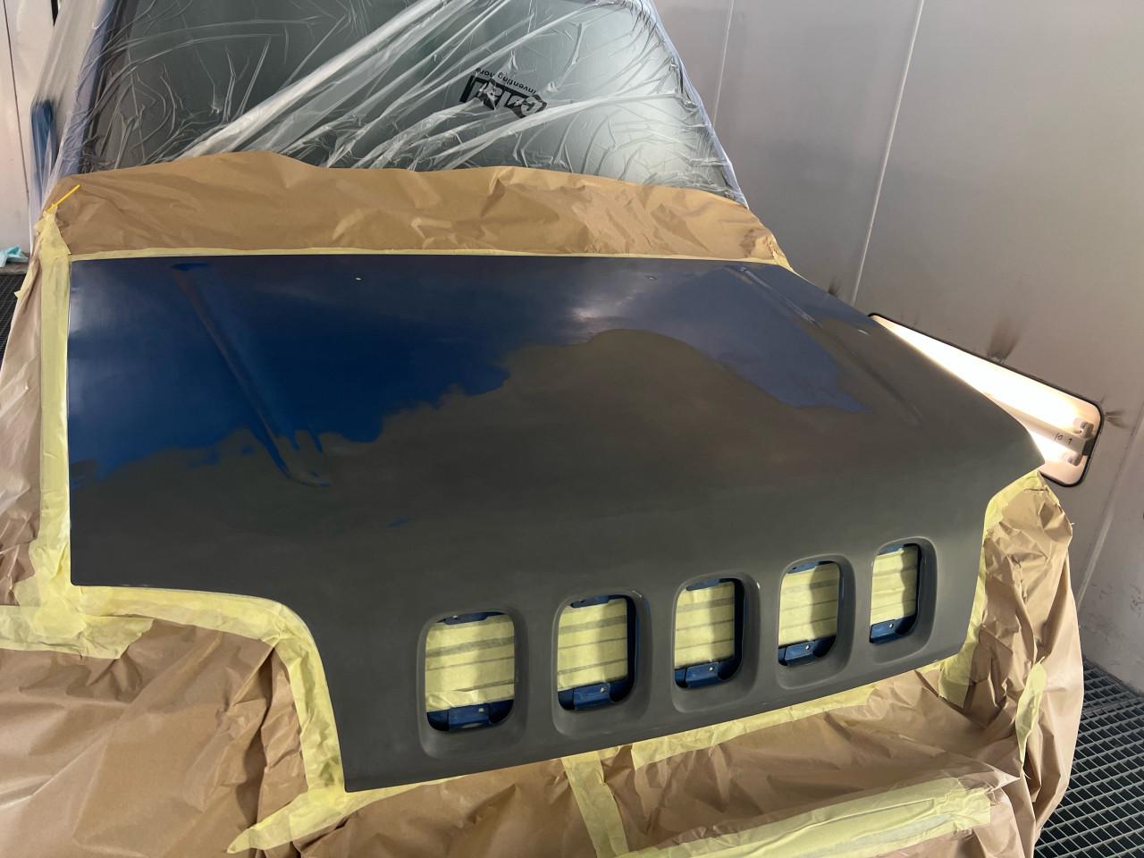 AUTO SCHADE /Restauratie /SPUITEN/LASSEN /POLIJSTEN AUTOSCHADE BEDRIJF