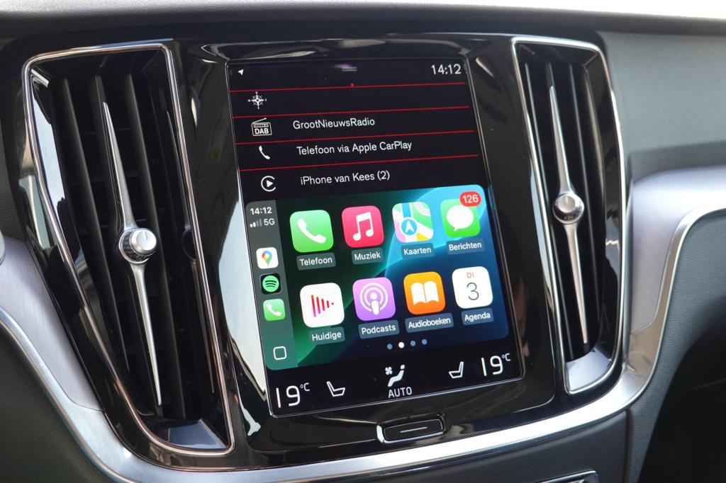 Volvo V60 2.0 t6 recharge awd business pro