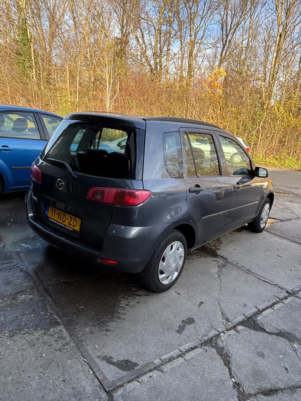 Mazda 2 weinig kilometers !