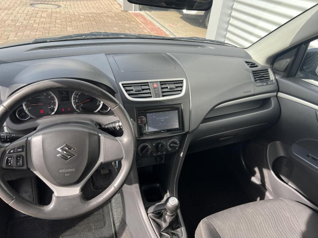 Suzuki Swift 1.2 comfort easss black serie