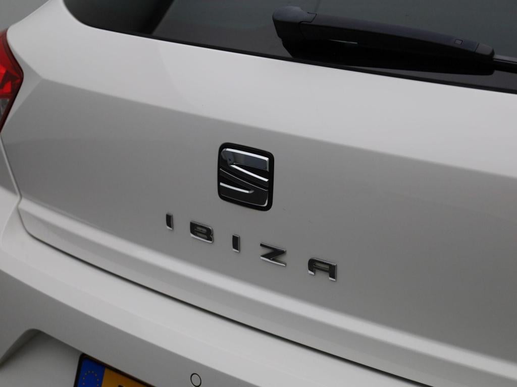 Seat Ibiza 1.0 tsi style business intense | navigatie | parkeersensoren | c