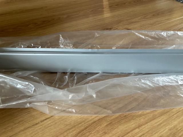 Plafondlamp met 3 spots en lichtbalk