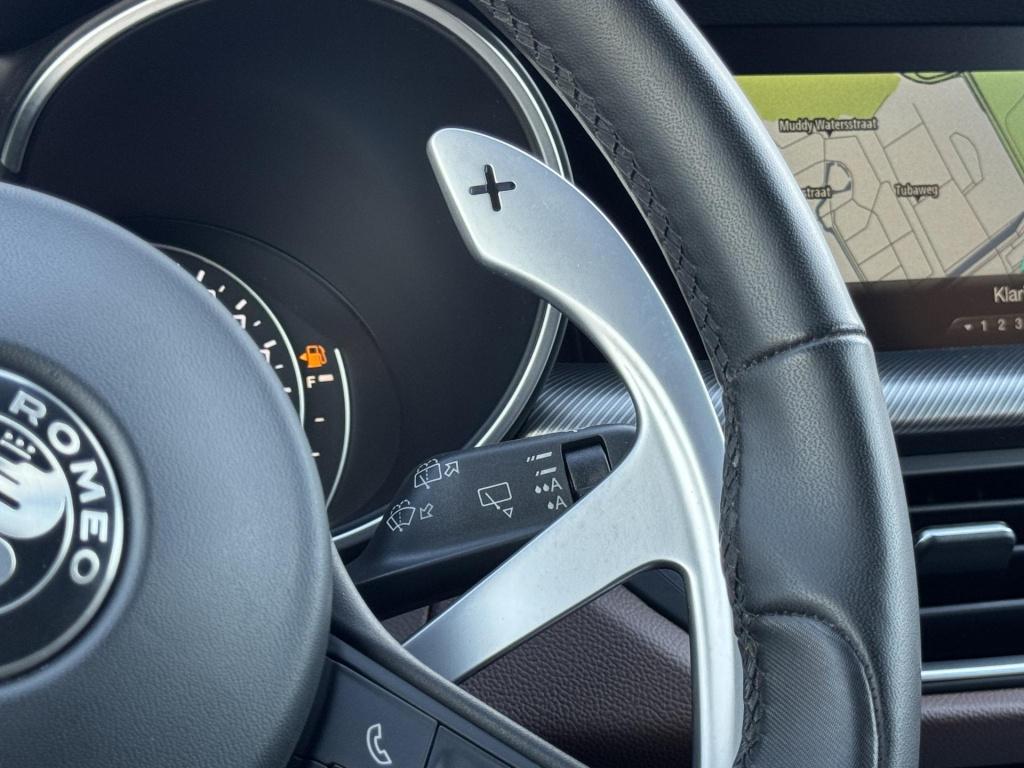 Alfa Romeo Stelvio 2.0 t awd super veloce interieur nl-auto + afneembare tr