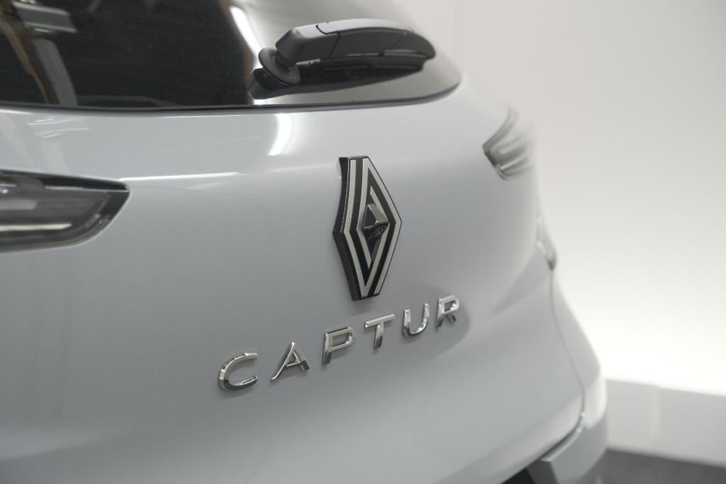 Renault Captur mild hybrid 160 edc techno | pack winter | camera | adaptiev