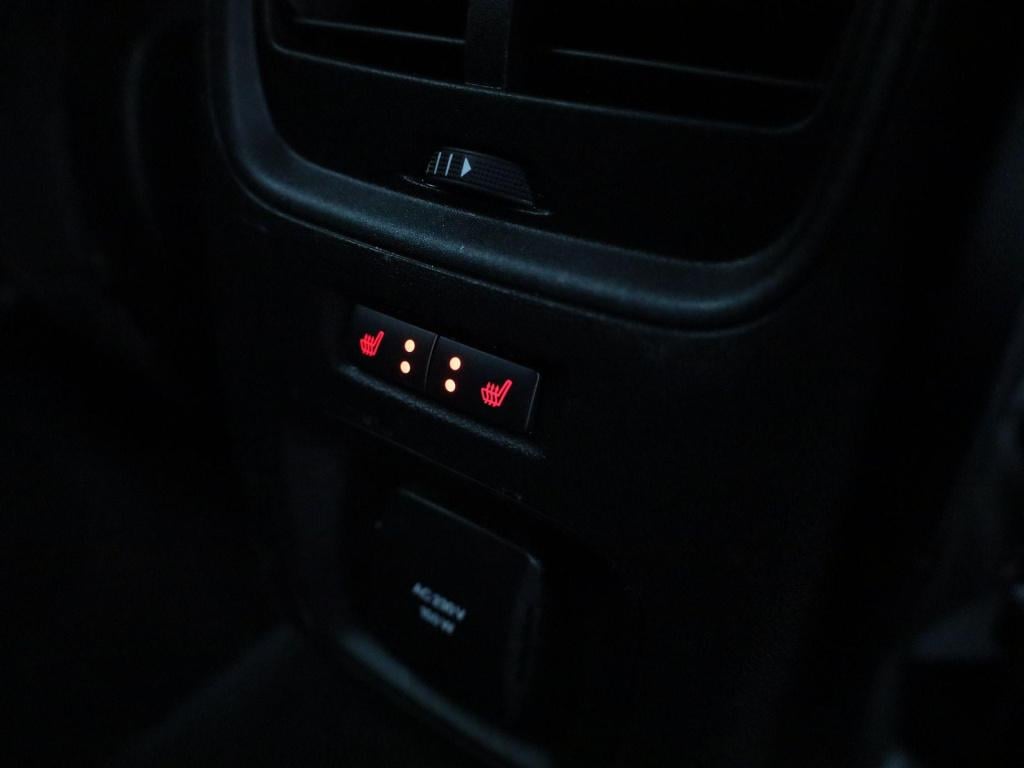 Ford Kuga 2.5 phev titanium | automaat | navigatie | trekhaak | navigatie |