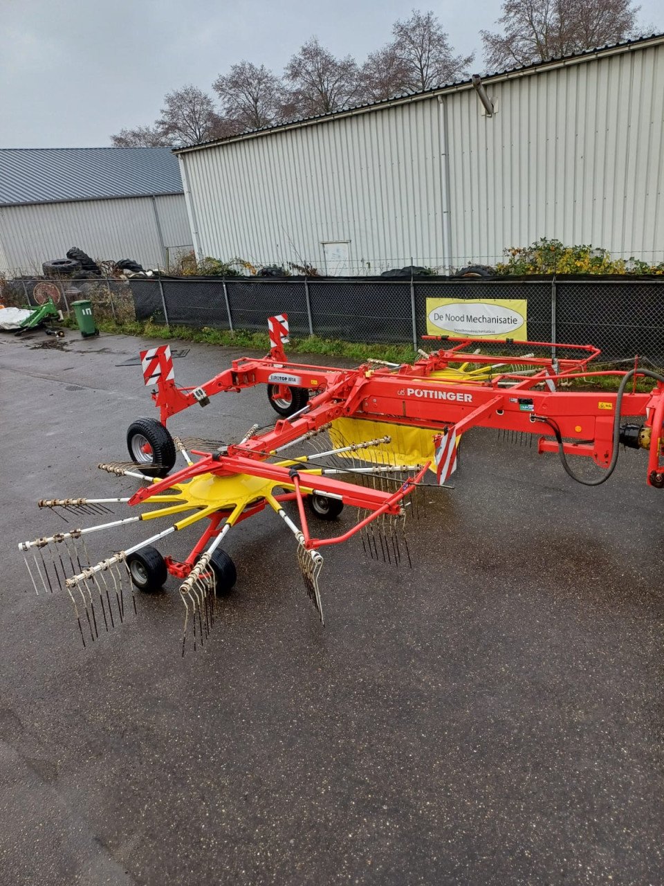 Pottinger Type:Top 881 A Bouwjaar:2012 Werkbreedte:8.80