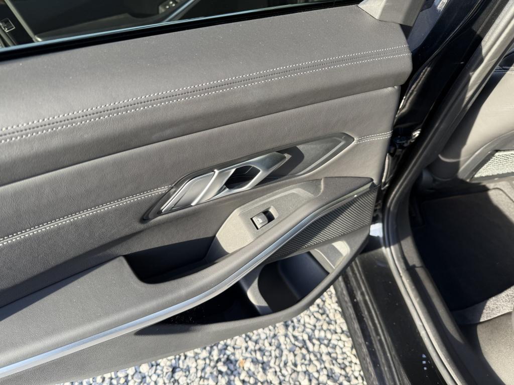 BMW 3-serie m340i automaat x-drive high executive sedan