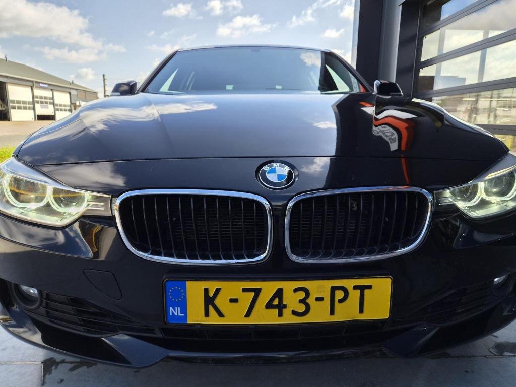 BMW 3-serie touring 320i executive