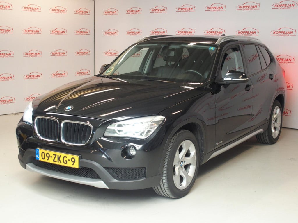 BMW X1 2.0i s drive upgrade edition nl auto, automaat, leder, xenon