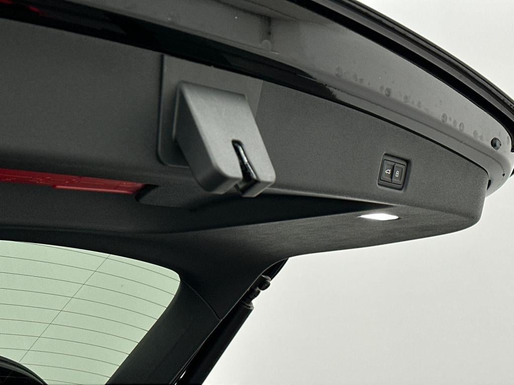 Audi Q5 s edition competition e-hybrid 270 kw / 367 pk suv