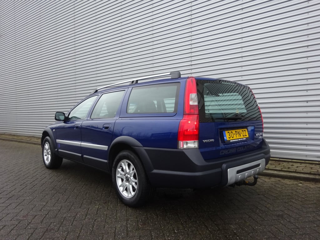 Volvo V70 cross country 2.4 t geartr. comf. 4wd automaat airco / stoelverw.
