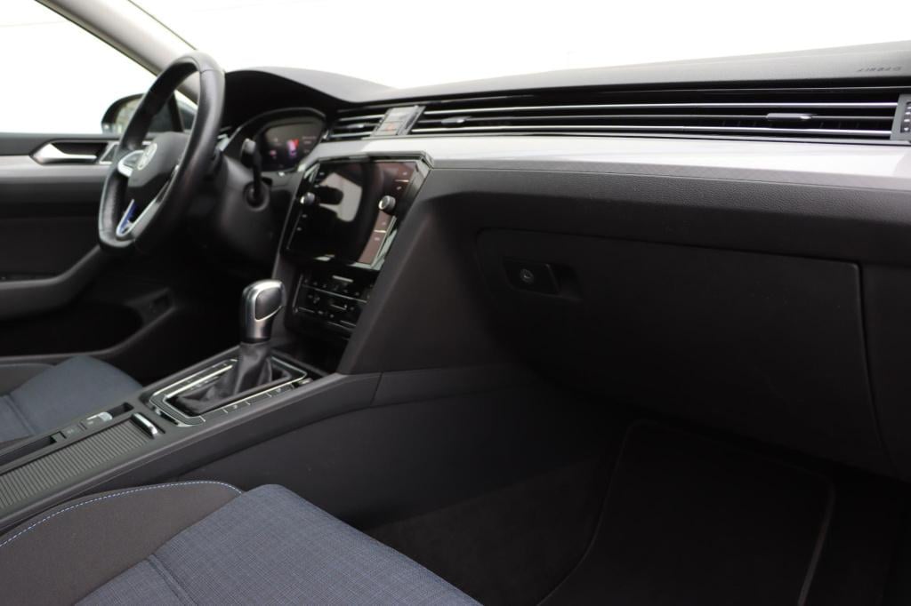 Volkswagen Passat variant 1.4 tsi phev gte business 218pk dsg6