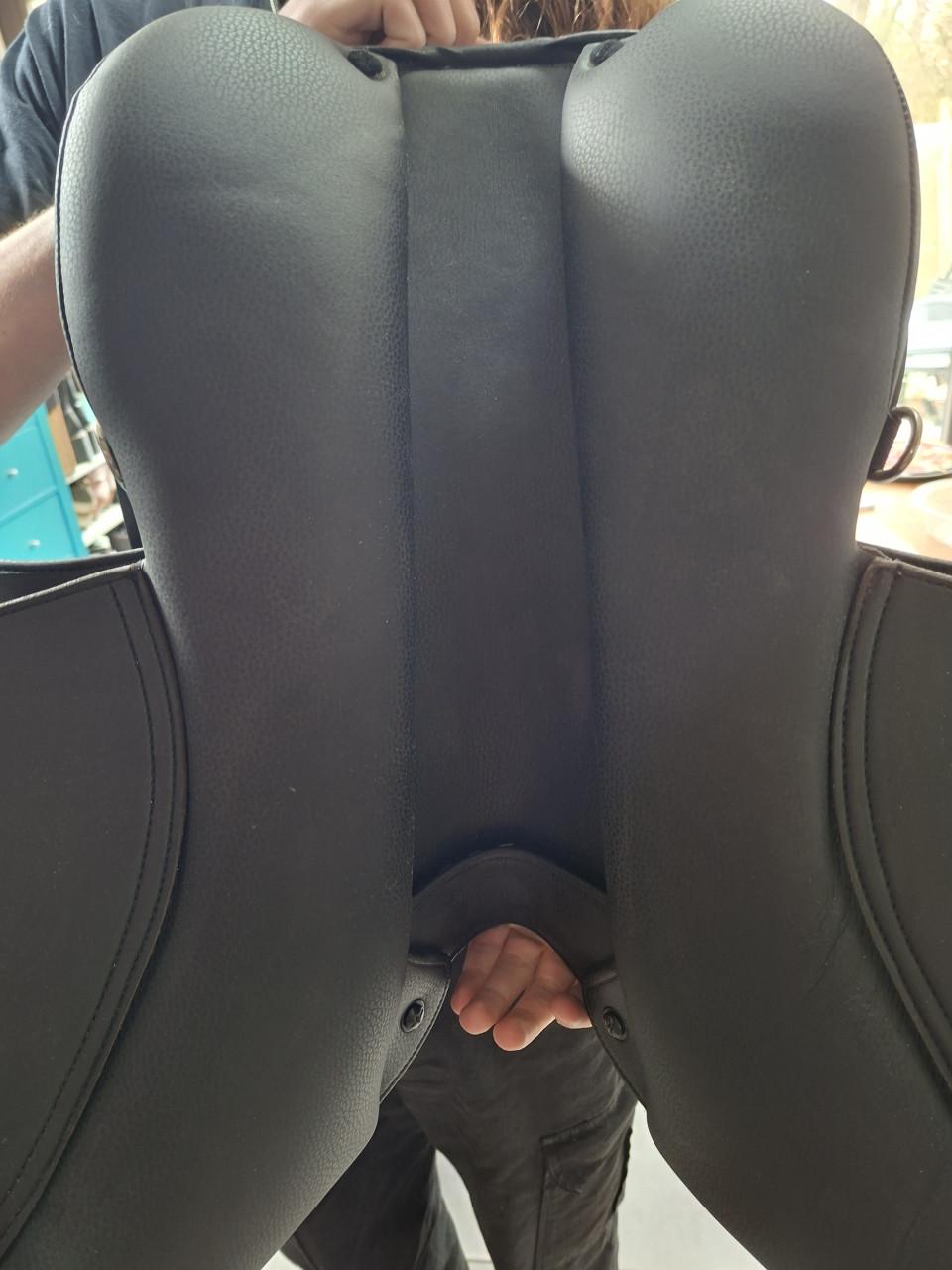 Norton Pro veelzijdigheidszadel