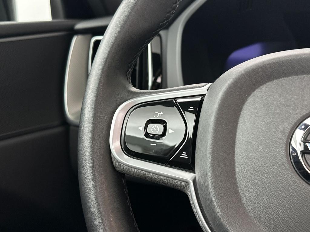 Volvo XC60 t6 398pk recharge r-design| pano| trekhaak| adap.cruise| leder| 
