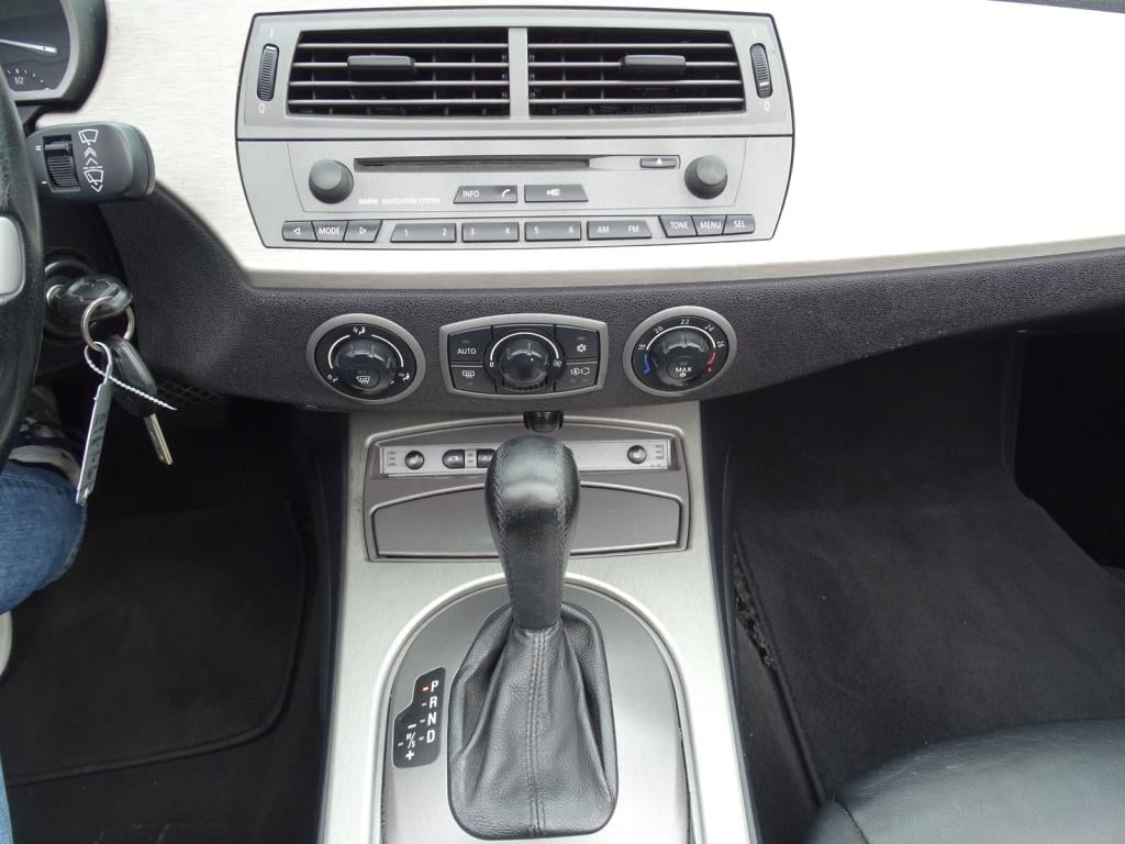 BMW Z4 roadster 2.2i s automaat | leder