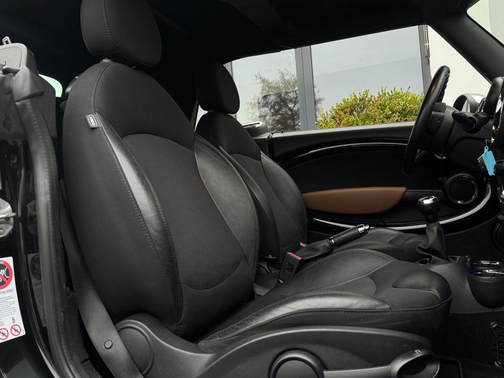 Mini One Cabrio mini 1.6 chili * cruise control * stoelverwarming * pdc * n