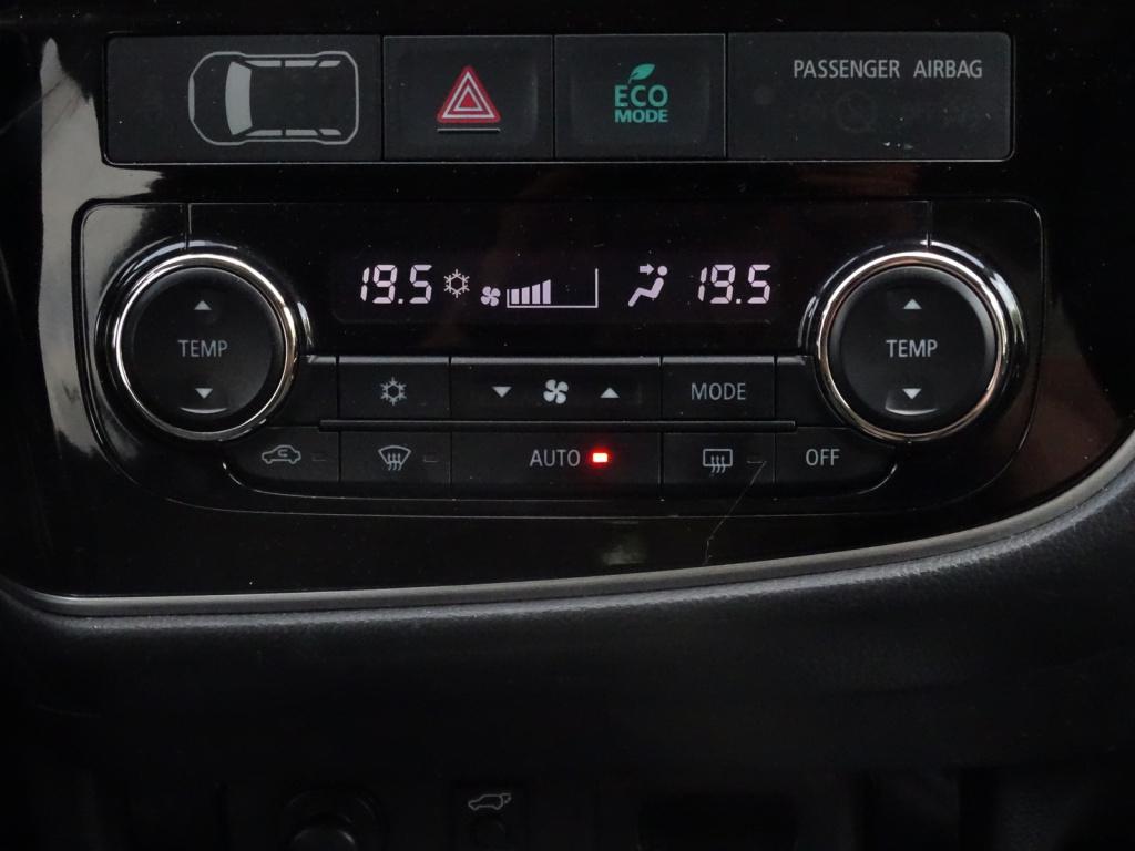 Mitsubishi Outlander 2.0 phev instyle+ schuif-/kanteldak | stoel-/stuurverw