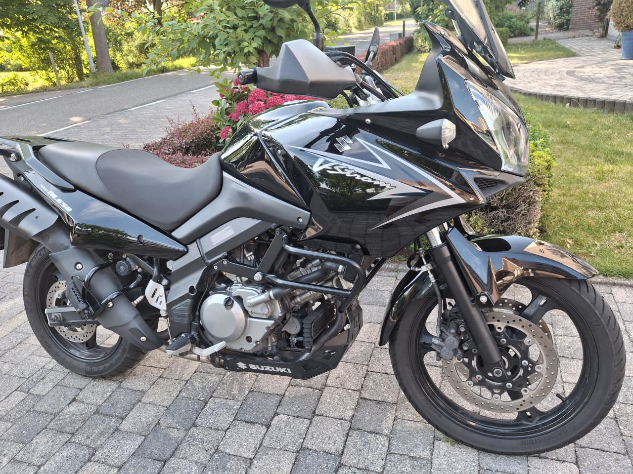 SUZUKI DL 650 V-STROM `010 TOPSTAAT KOOPJE;;