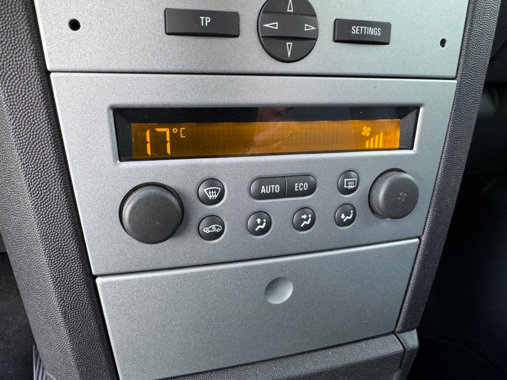 Opel Meriva 1.6-16v cosmo