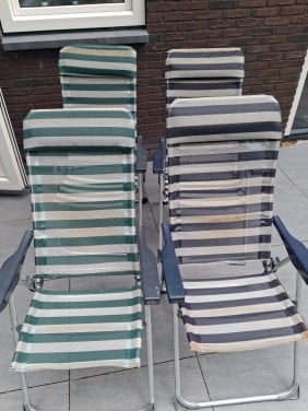Gratis afhalen 4 campingstoelen