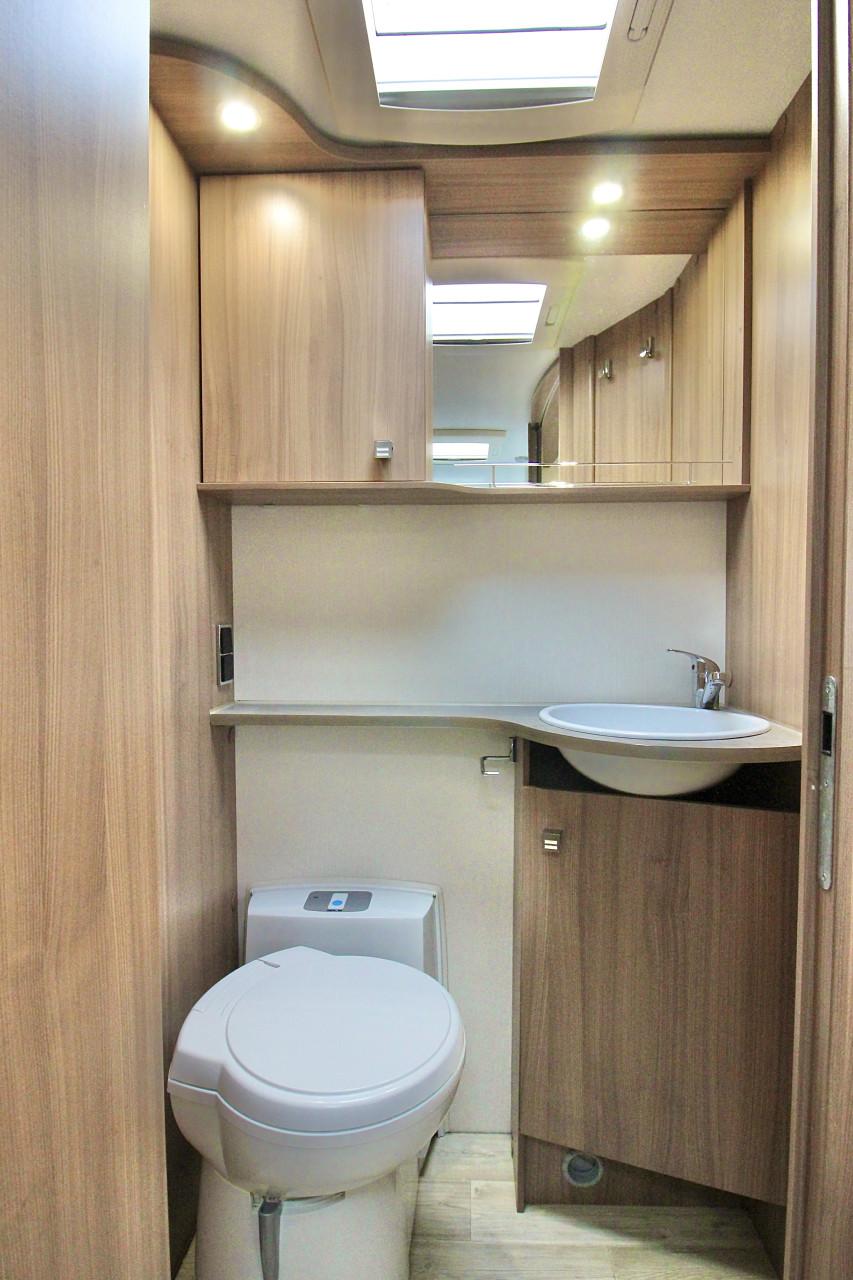 Pilote G740C Gold Edition (Queensbed, hefbed , Zeer Exclusief!!!!)