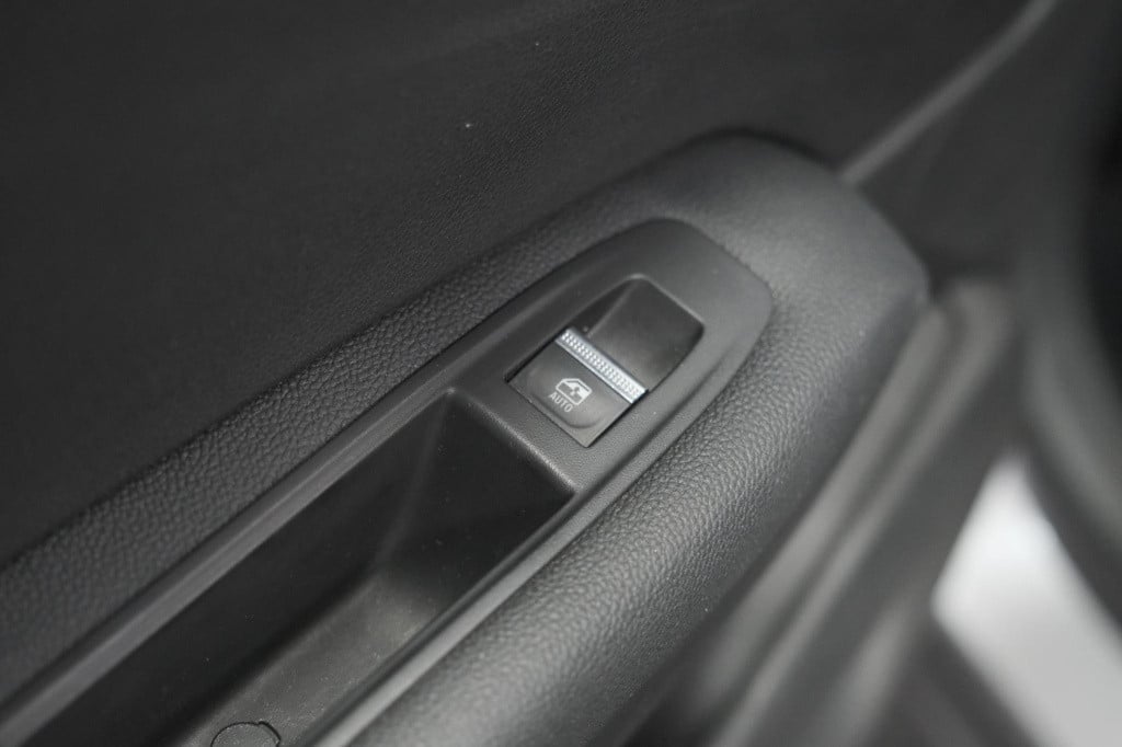 Renault Captur mild hybrid 140 edc techno 360 camera | 9.3 inch navigatie |
