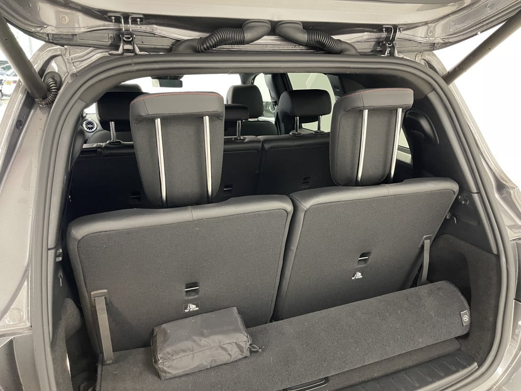 Mercedes-Benz Glb 200 amg line 7p. | 4x isofix | pano | burmester | 360 cam
