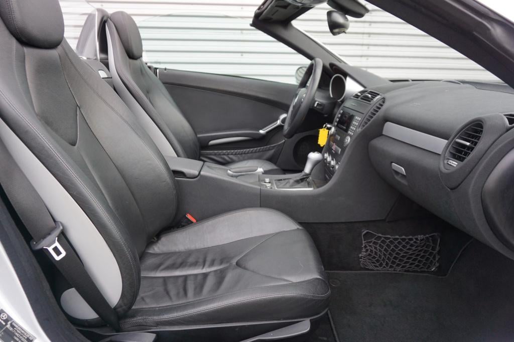 Mercedes-Benz SLK 200 k. automaat - airco / cruise / leder / stoelverw. / l