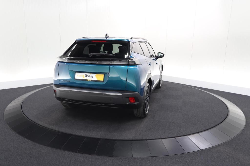 Peugeot E-2008 ev allure 54 kwh | soh 97,7% | 11 kw lader | apple carplay |
