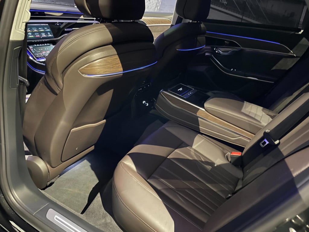 Audi A8 55 tfsi quattro pro line plus *nl-auto*