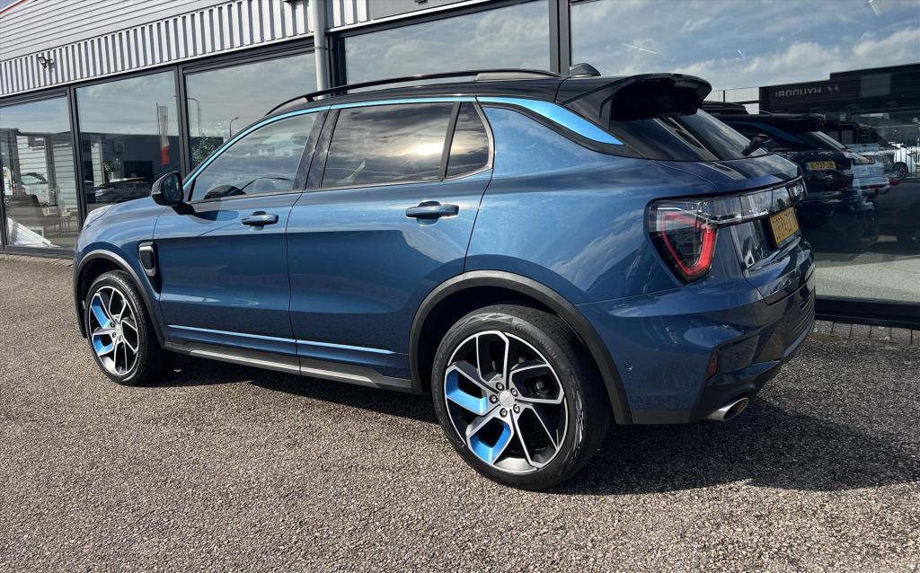 Lynk & Co 01 1.5 261pk phev 7dcth , panodak , adaptive cc , carplay