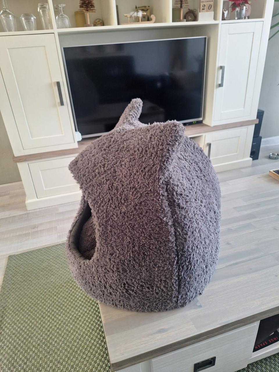 Nieuwe , leuke kattenmand