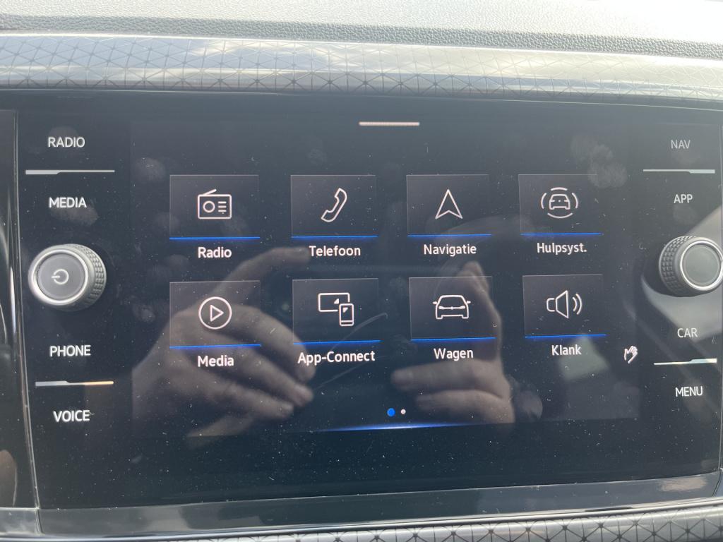 Volkswagen T-cross 1.0 tsi r-line