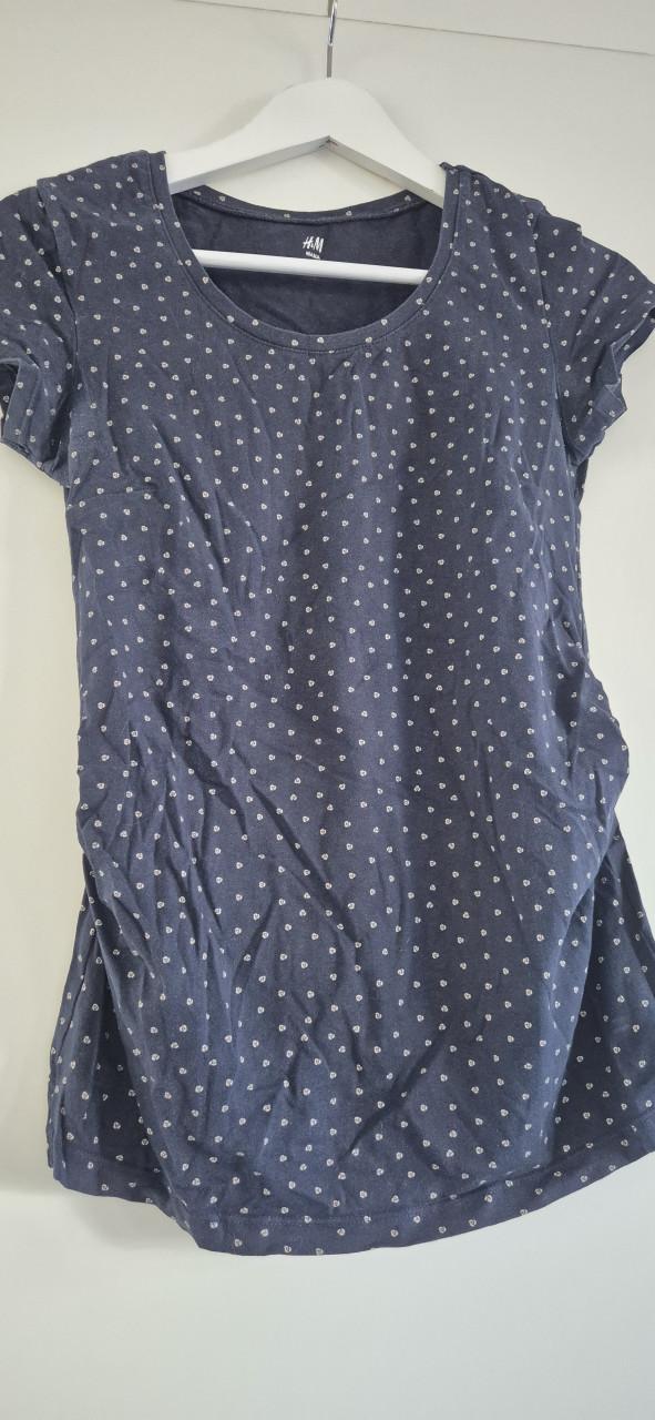 Zwangerschaps en voedingsshirts maat M