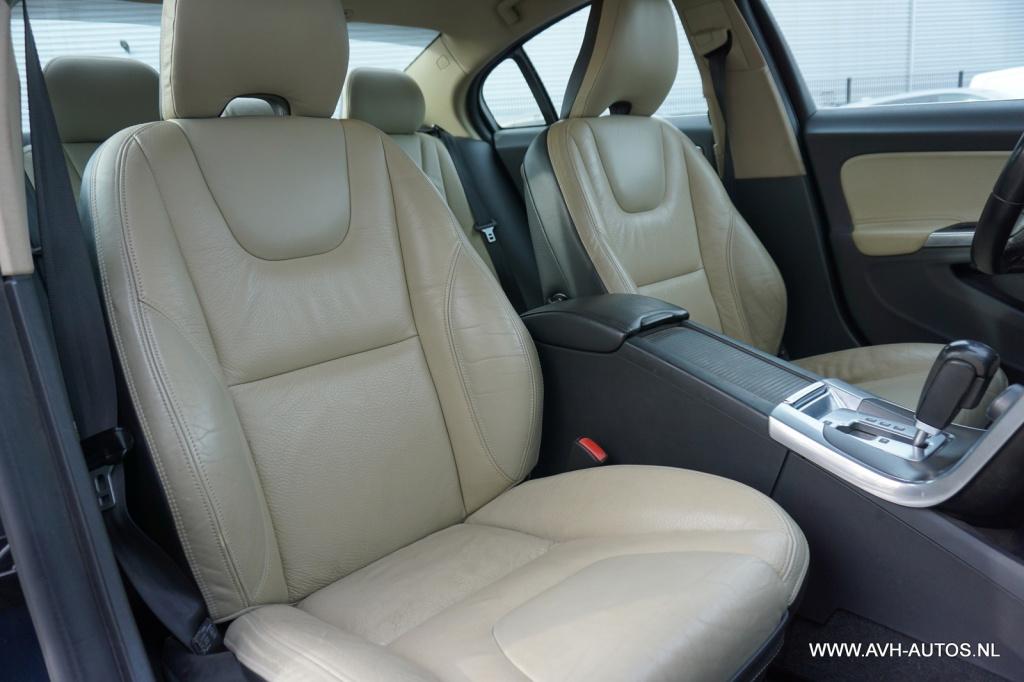 Volvo S60 2.0t intro edition