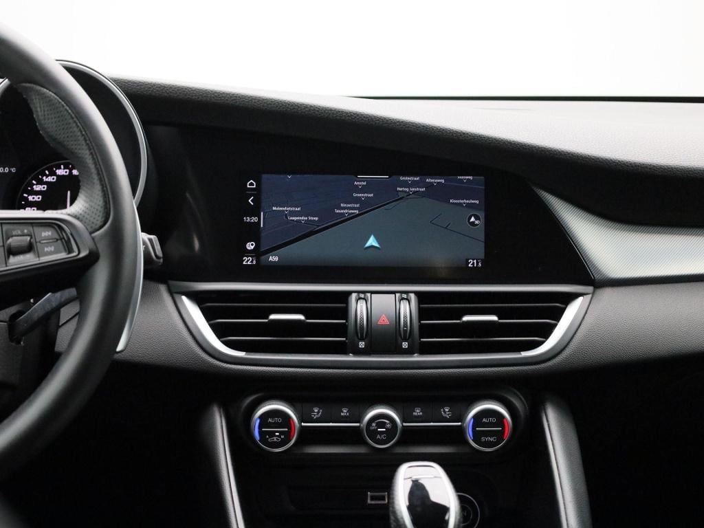 Alfa Romeo Giulia 2.0t sprint | automaat | navigatie | apple carplay / andr