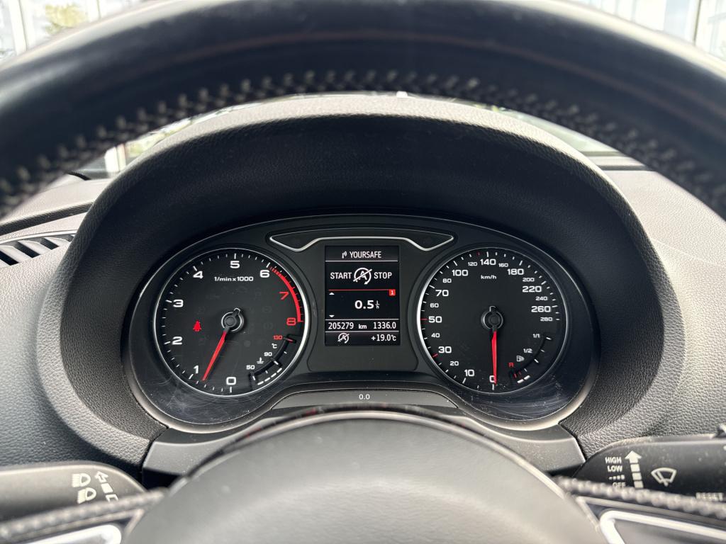 Audi A3 cabriolet 1.4 tfsi cod ambition pro line s-line | b&o | leder | sto