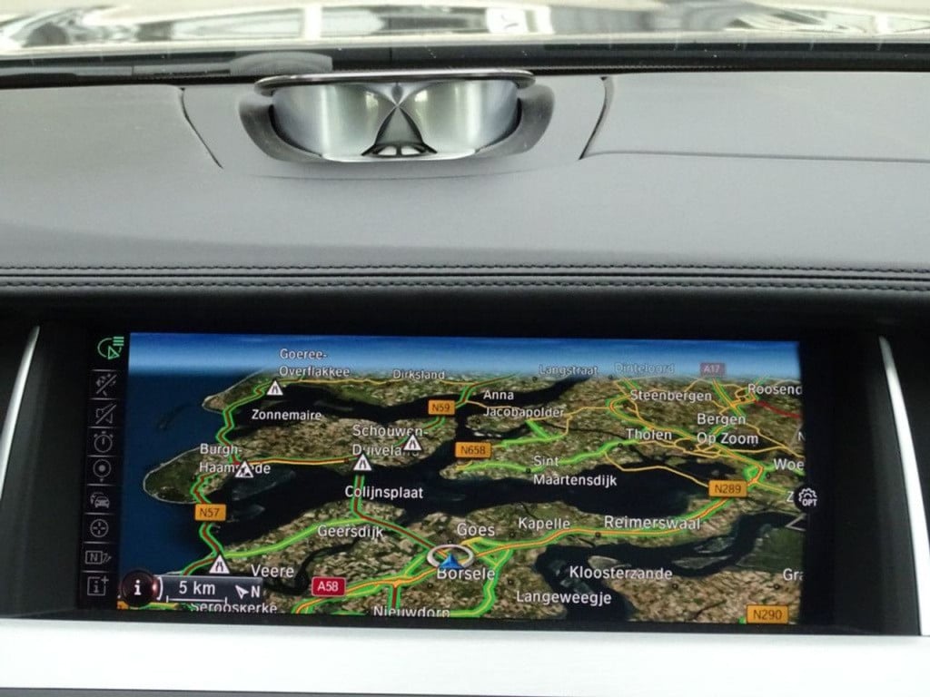 BMW 5 Serie m550xd b&o | hud | aapt. led | pano | 20"