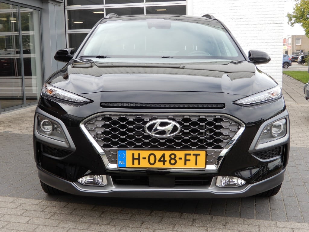 Hyundai Kona 1.6 gdi hev premium | 1e eig. | nl auto | trekhaak