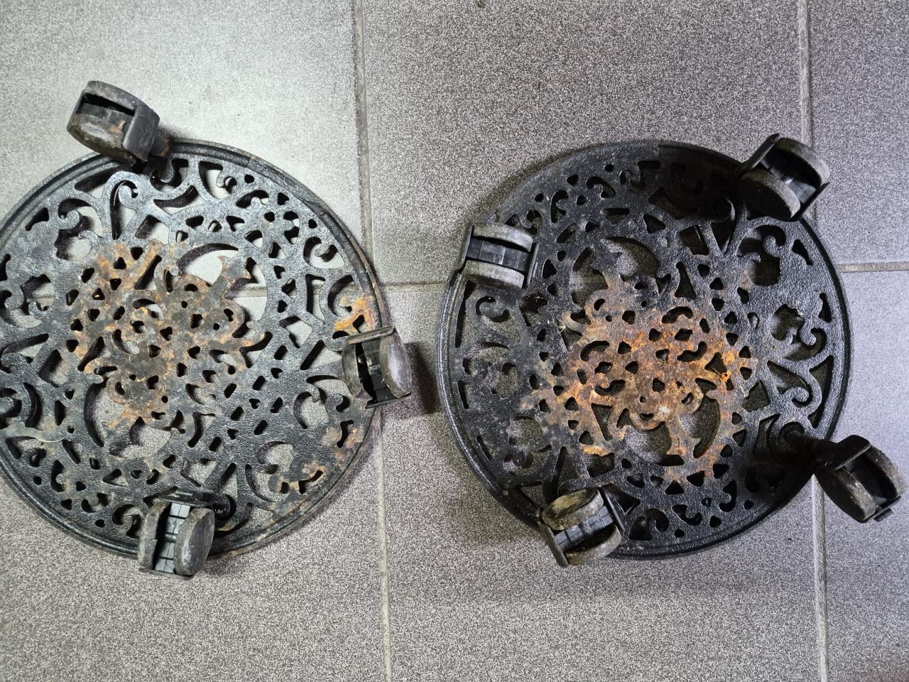 Planttrolley gietijzer 2x