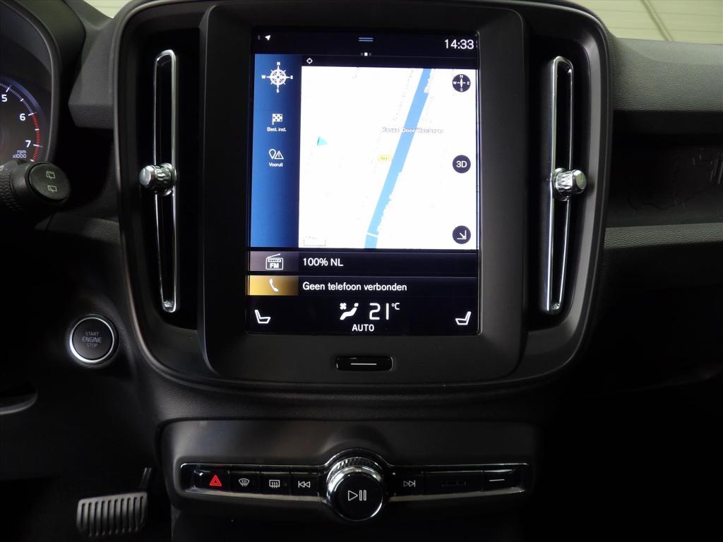 Volvo XC40 t3 163pk geartronic momentum core