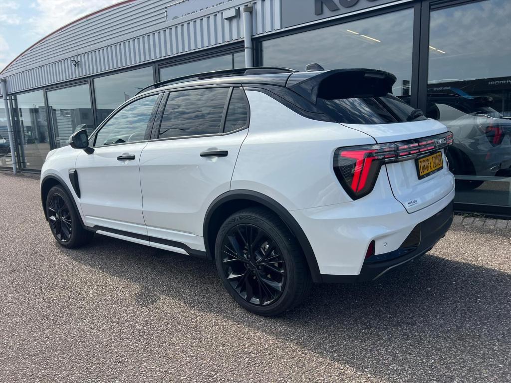 Lynk & Co 01 1.5 276pk phev 3dth more , panodak , 360gr camera , adaptive c