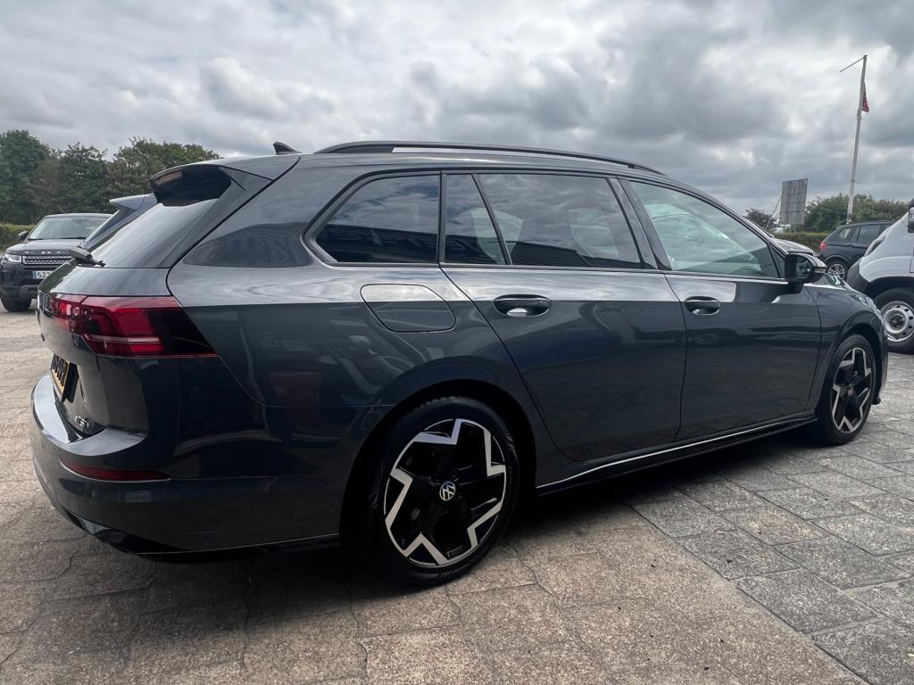 Volkswagen Golf variant 1.5 etsi r-line edition