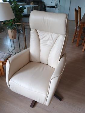 Te koop: staop stoel met lendensteun