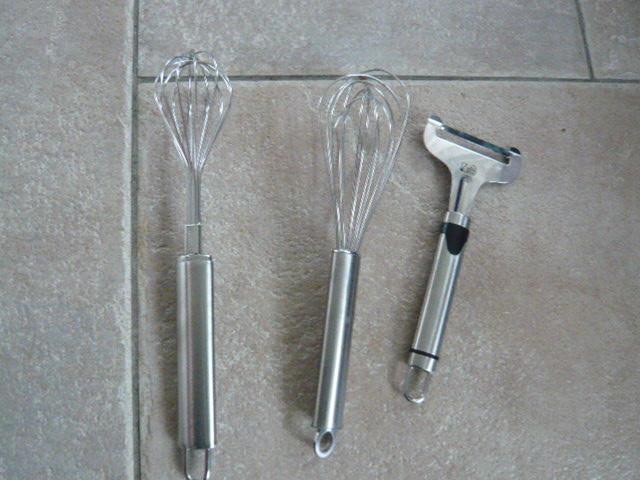 NIEUWE EN Z.G.A.N. KEUKEN SPULLETJES